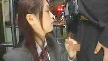 Schoolgirl Gives Blowjob to Stranger in Bus