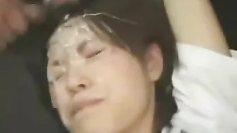 Japanese Schoolgirl Groped on Bus