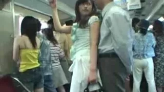 Japanese Young Mom Gets Fucked on Bus