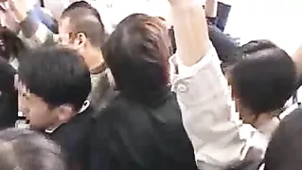 Schoolgirl Fingered on Bus by Japanese in Free Porn