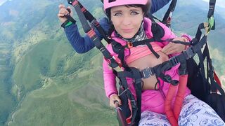 Birthday present for my slut, paragliding and gets naked for 1000 meters