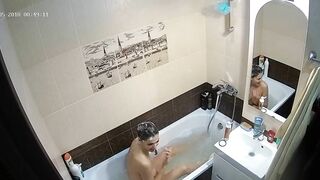 HD hidden cam caught sister preparing her hair and getting wet in the bathtub