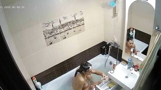 HD hidden cam caught sister preparing her hair and getting wet in the bathtub