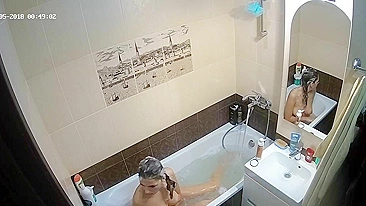 HD hidden cam caught sister preparing her hair and getting wet in the bathtub