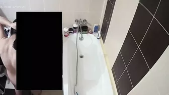 She caught sister in the bathtub and joined her for a dual sesh of getting clean