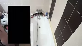 She caught sister in the bathtub and joined her for a dual sesh of getting clean