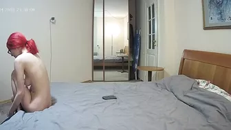 I caught sister coming home from her job as a stripper and she was naked