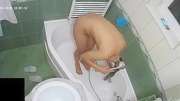 A hidden camera put on the top of the bath leads to another caught sister
