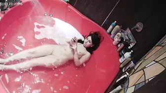 Amateur caught sister sexting on her phone while naked and feeling horny