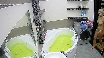 I caught sister trying to put a mask on her face while relaxing in the bathtub