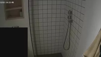 He caught sister entering the shower naked and putting on a steamy XXX show