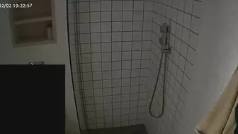 He caught sister entering the shower naked and putting on a steamy XXX show