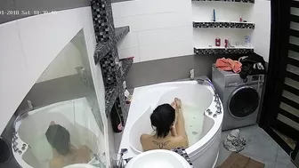 Caught sister relaxing in the small tub and thinks about maybe masturbating