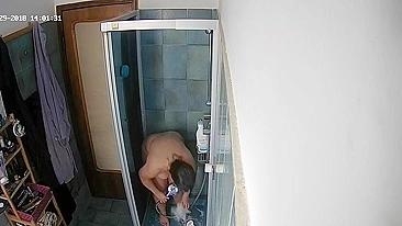 The camera I put in the bathroom caught sister and her massive natural udders