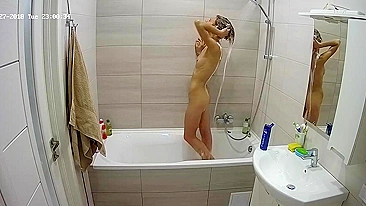 The hidden cam caught sister naked in the tub while trying to get cleaner