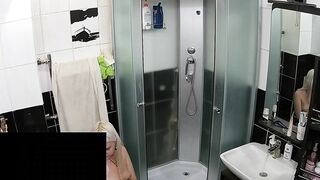 I put a hidden cam in the bathroom and caught sister in her all petite glory