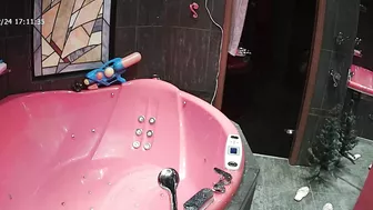 A camera on the top of the room caught sister naked going crazy while wet