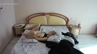 Blonde caught sister using her fingers while thinking she is all alone today