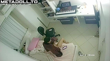 I caught sister playing with her pussy after she finished with the music playing