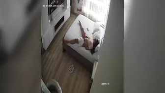 Thick Indian woman with great curves is the latest caught sister on camera