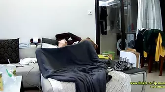 Asian caught sister is trying to hide from the hidden cam while masturbating