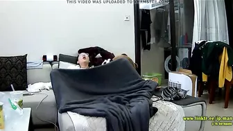 Asian caught sister is trying to hide from the hidden cam while masturbating