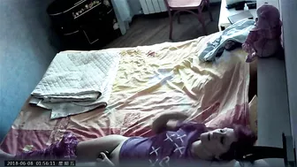 Voyeur masturbation video featuring an amateur babe becoming a caught sister