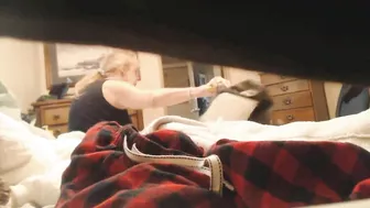 Mature blonde caught sister has no idea that she is filmed by the stepbrother