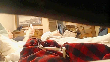 Mature blonde caught sister has no idea that she is filmed by the stepbrother