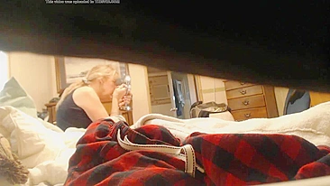Mature blonde caught sister has no idea that she is filmed by the stepbrother