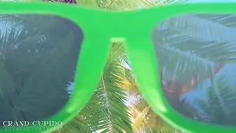 2B hentai showing the romantic side of the good looking cyborg schoolgirl