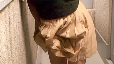 Naughty Japanese slut caught masturbating on secret camera. (Uncensored)