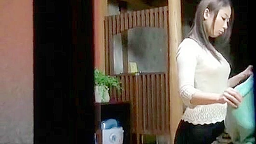 A kinky Japanese girl gets off on hidden cam, exclusive uncensored video.