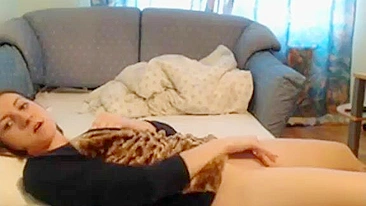 Fuck My Pussy until I Scream! A Vulgar Masturbation Session - Hacked webcam