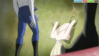 This very hot blonde babe is going to give an amazing blowjob to an alien