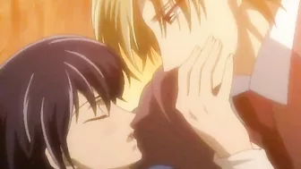 A gay college student has passionate sex with his classmate in the dark.