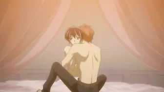 A gay college student has passionate sex with his classmate in the dark.