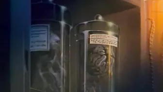 The hentai plant creature drains the life force of young women through their love fluids.