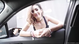 Spanish girl sees driver's cock and can't resist enjoying it Spanish girl sees driver's cock and can't resist enjoying it