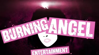 Tattooed MILF Joanna Angel and chick with green hair serve one cock