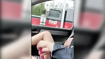 Orgasm on highway when the trucker watch me masturbate,  while my husband is driving Orgasm on highway when the trucker watch me masturbate,  while my husband is driving