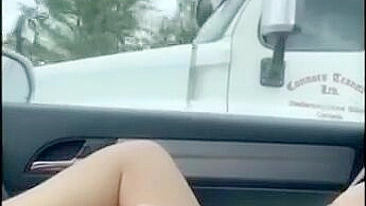 Orgasm on highway when the trucker watch me masturbate,  while my husband is driving