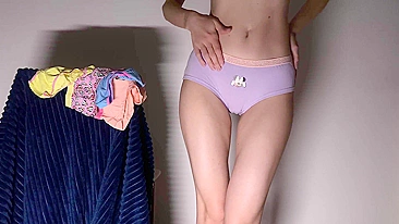 Sexy teen panties try-on haul with an ass to die for!