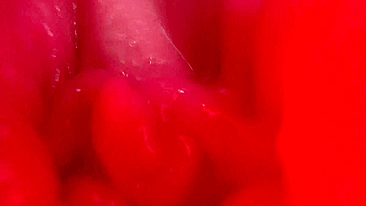 Sexy girl receiving oral pleasure in high definition.