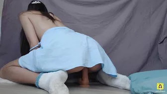 The cowgirl took it all and splattered her load everywhere.