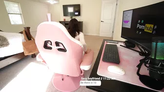 Sister thought I was her Boyfriend on the other side of the Glory Hole