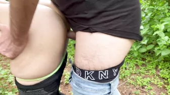 Wife enjoys double cream pie with two men during yoga pant run.