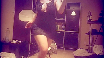 The ginger bitch danced in high heels after sex with her partner at a wild party.