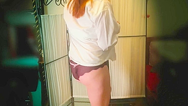 Redhead lonely at home, body burning, dance with me tonight!