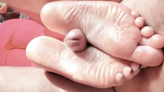 Sensual foot worship with teen soles and long toes.